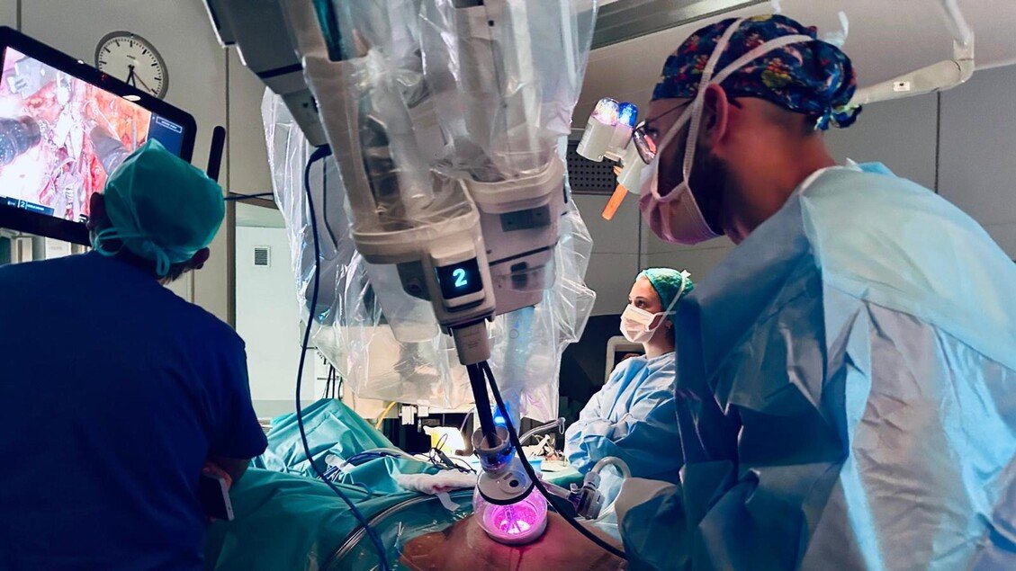 Al Policlinico di Bari eseguito il primo trapianto di rene in Italia con accesso unico