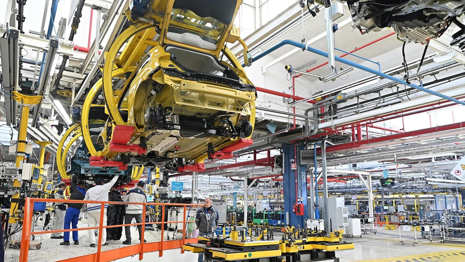 Appello di Volkswagen, Stellantis e Renault: il “Made in Europe” salvi la produzione auto nell'UE