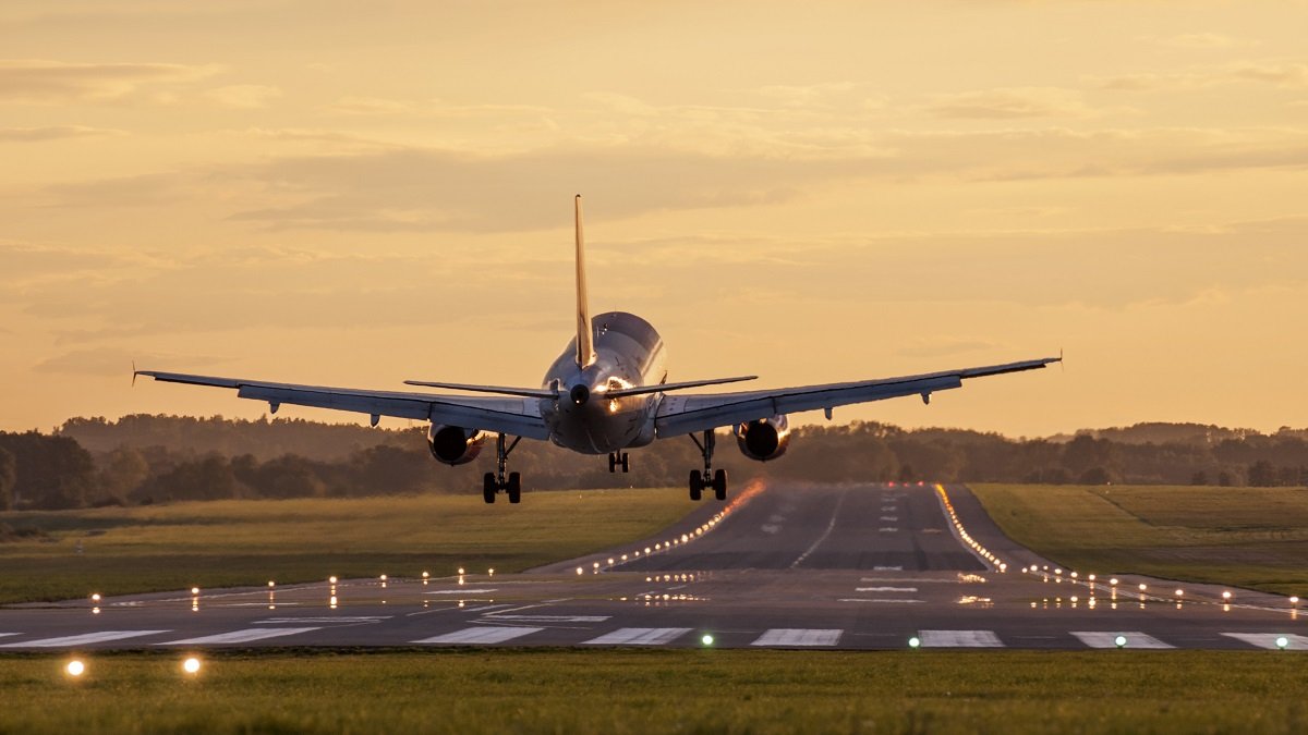 Avvio ufficiale del progetto di compagnia aerea regionale in Puglia