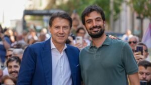 Ballottaggi: Conte a Molfetta per il giovane Minervini, «puntiamo al salto generazionale». Renzi arriva a Trani.