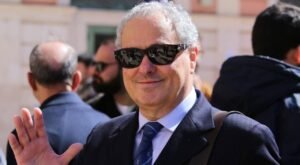 Bisceglie in lutto per la morte di Franco Napoletano, tre volte sindaco e parlamentare del PCI.