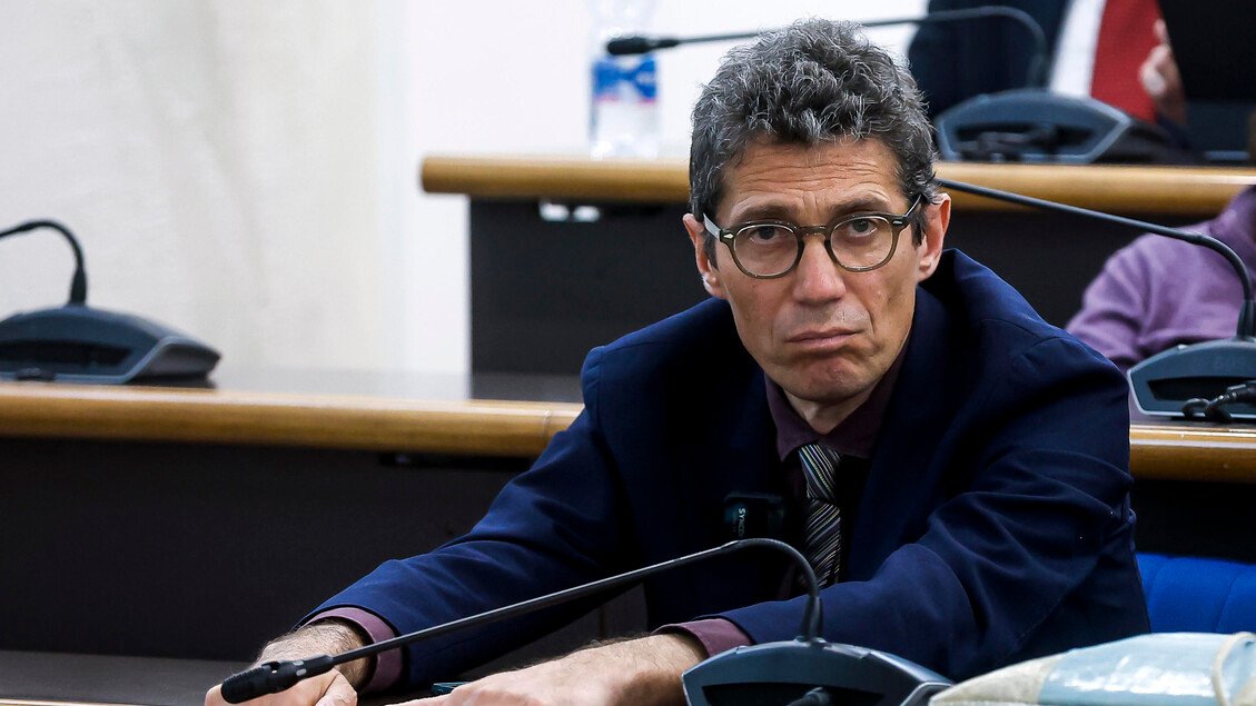 Prove di dialogo al centro: "Avanti insieme contro Meloni"