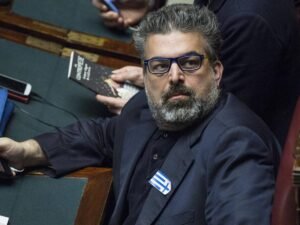 Puglia, la finta rivoluzione delle nomine: una candidata alle ultime elezioni all’Acquedotto Pugliese